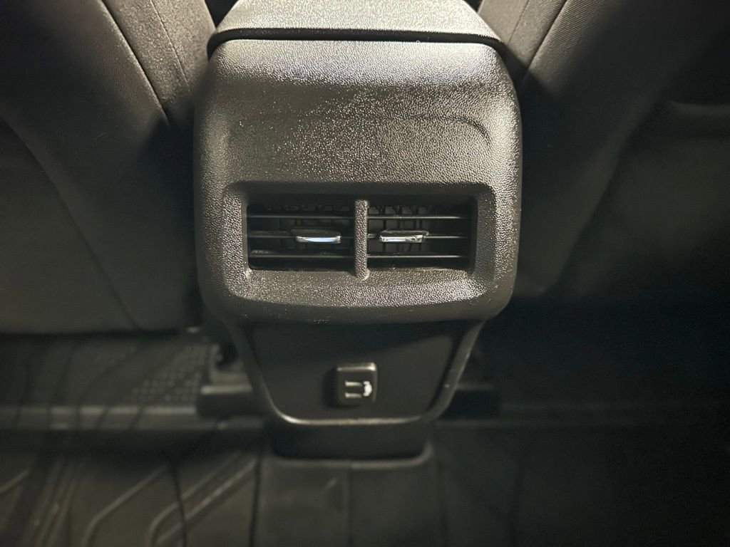 Used 2022 Chevrolet Equinox LT FWD image 20