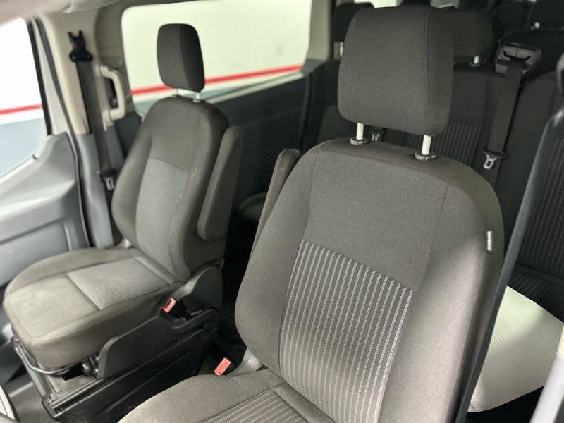 Used 2018 Ford Transit 350 XLT image 11