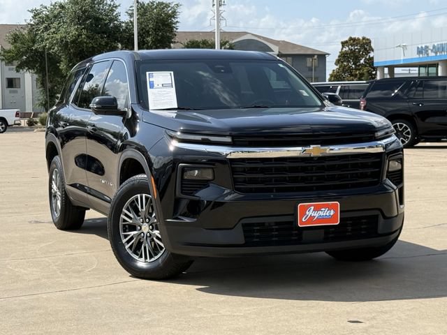 Used 2024 Chevrolet Traverse LS FWD video 2