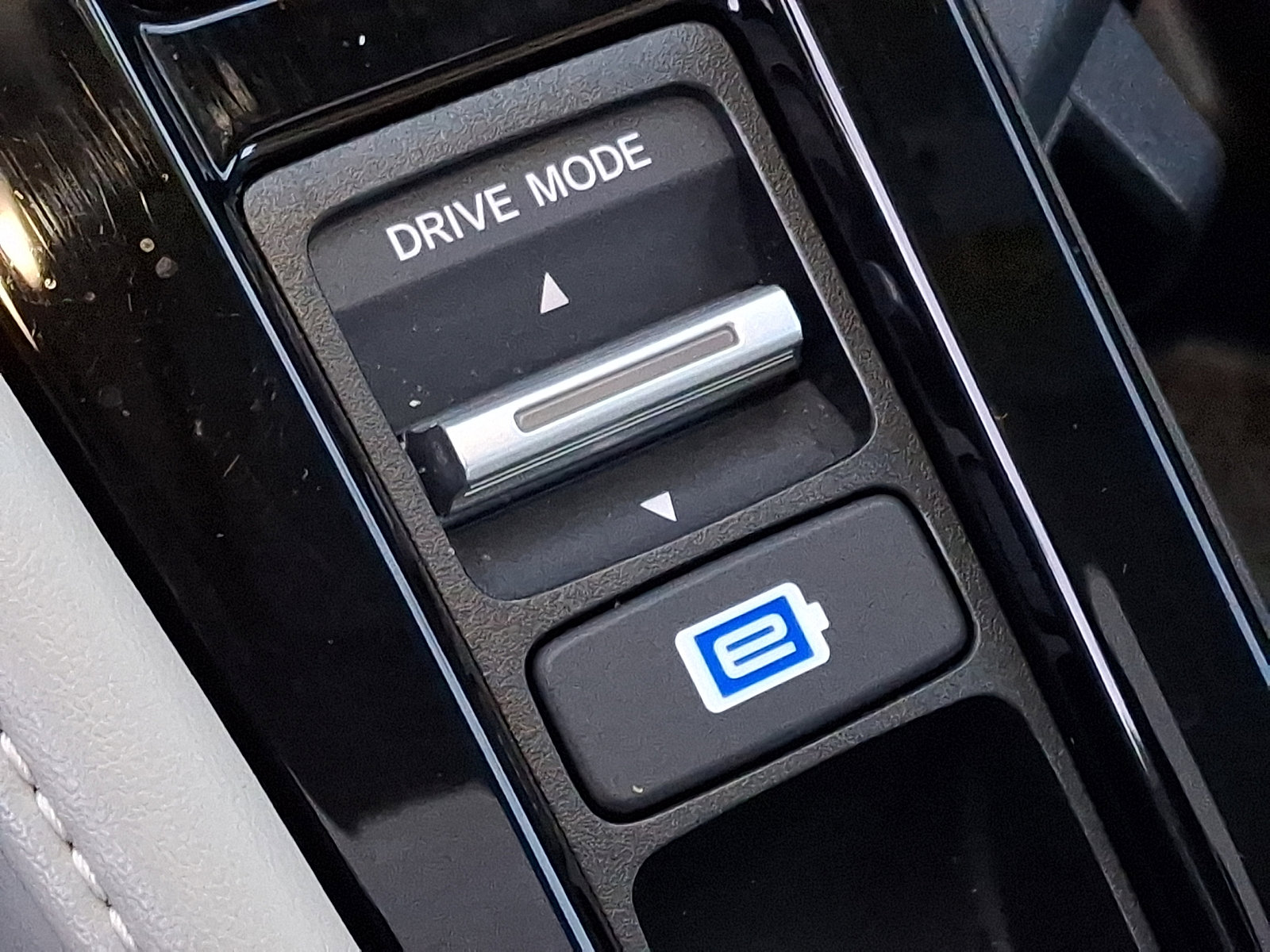 Used 2023 Honda Accord Touring image 26