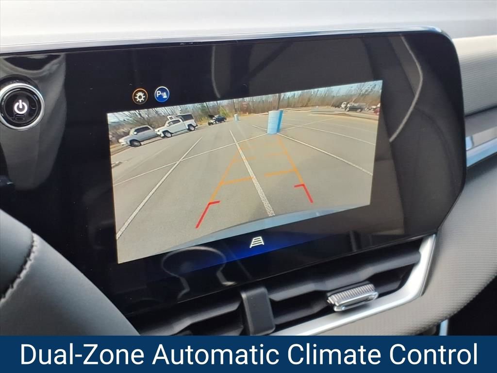 New 2026 Chevrolet Equinox LT w/ Convenience Package II image 8