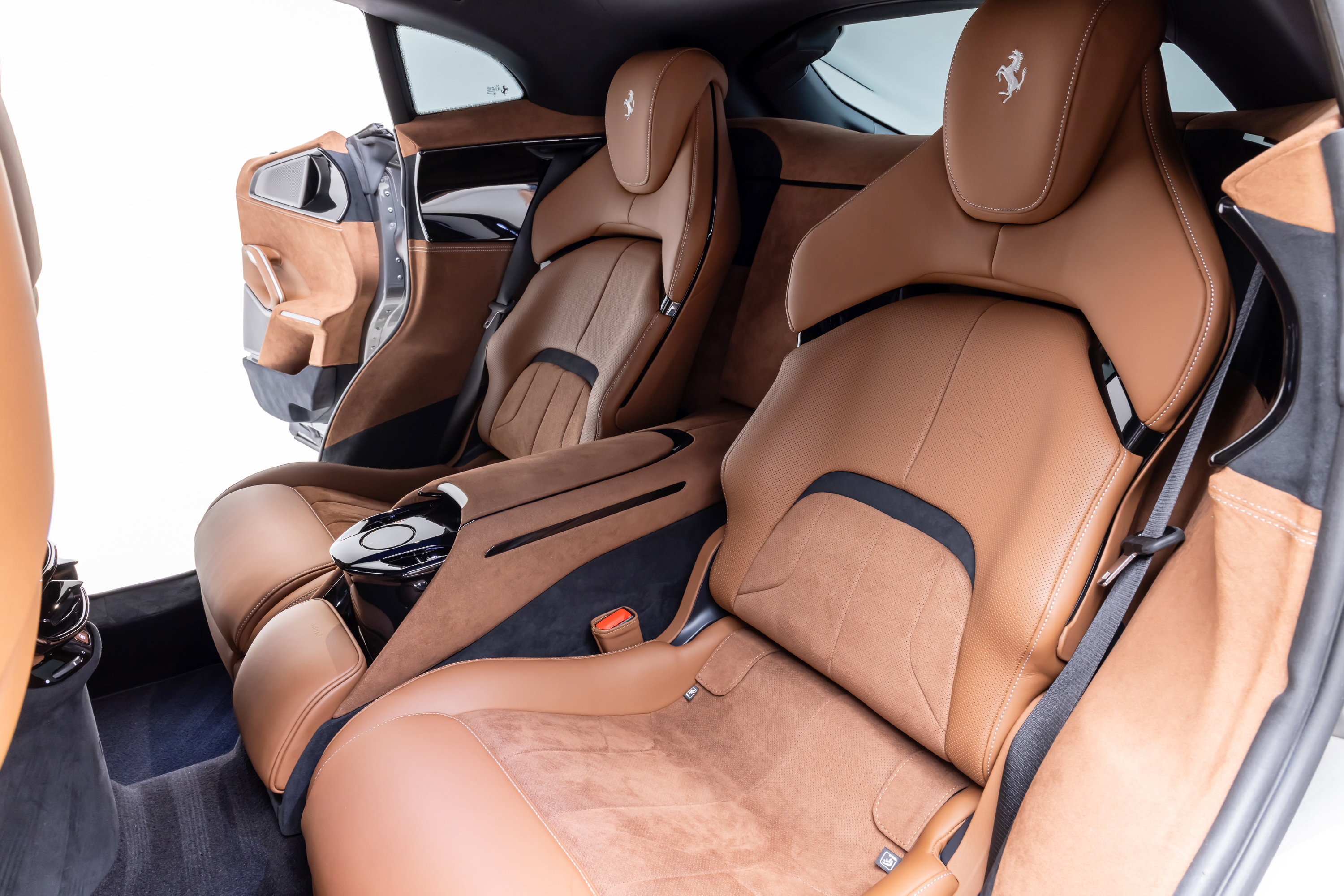 Certified 2023 Ferrari Purosangue image 57