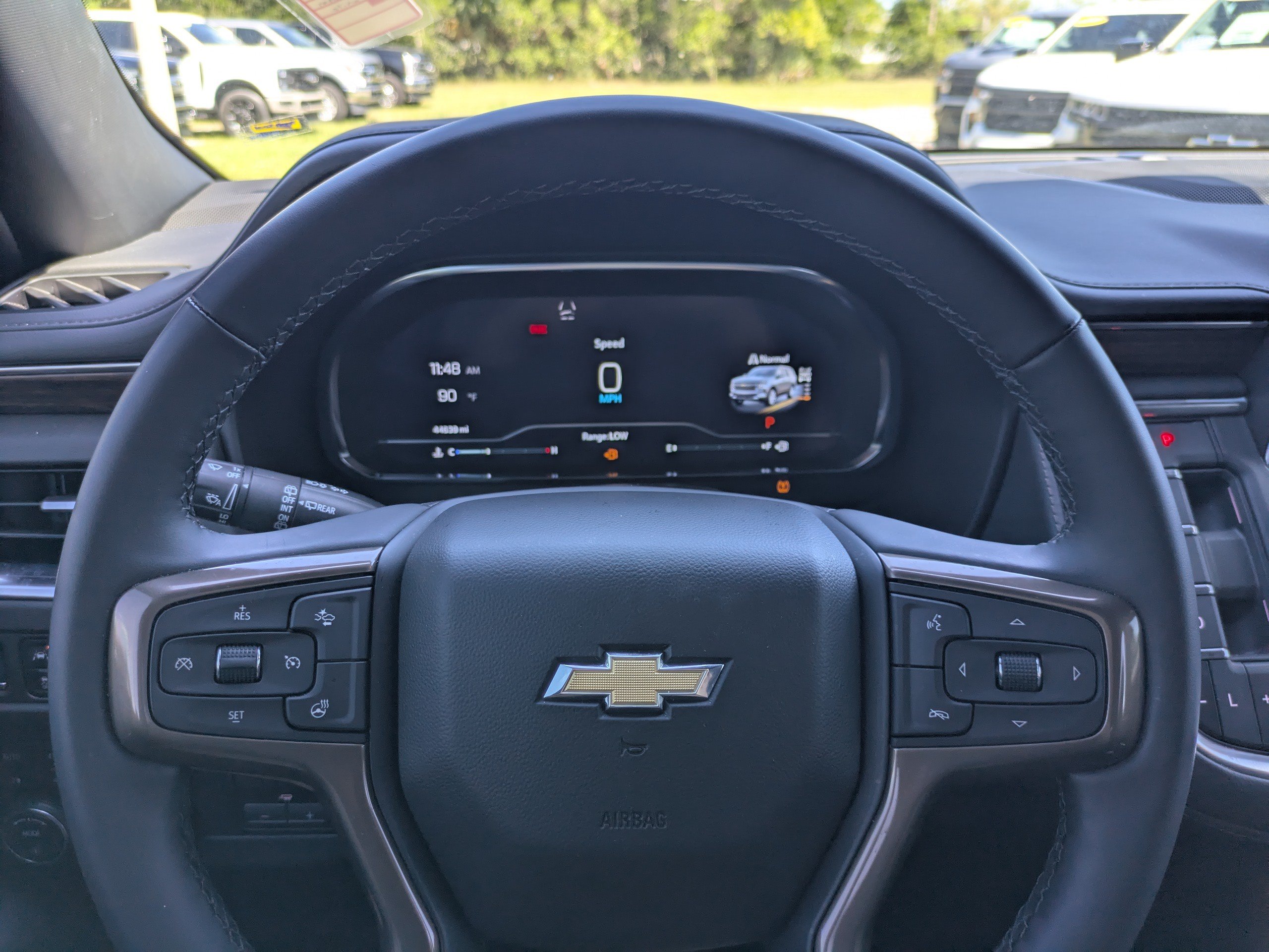 Used 2024 Chevrolet Suburban High Country AWD/4WD image 24