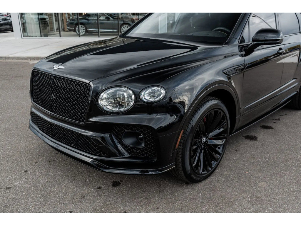 Used 2023 Bentley Bentayga Speed image 21