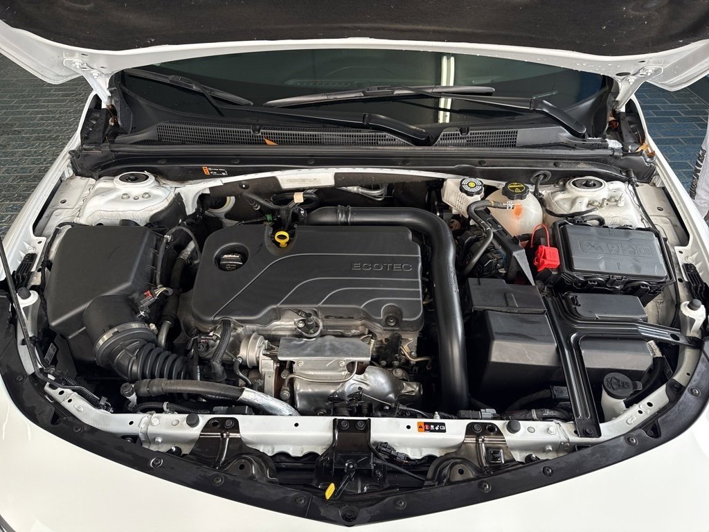 Used 2025 Chevrolet Malibu LT image 21