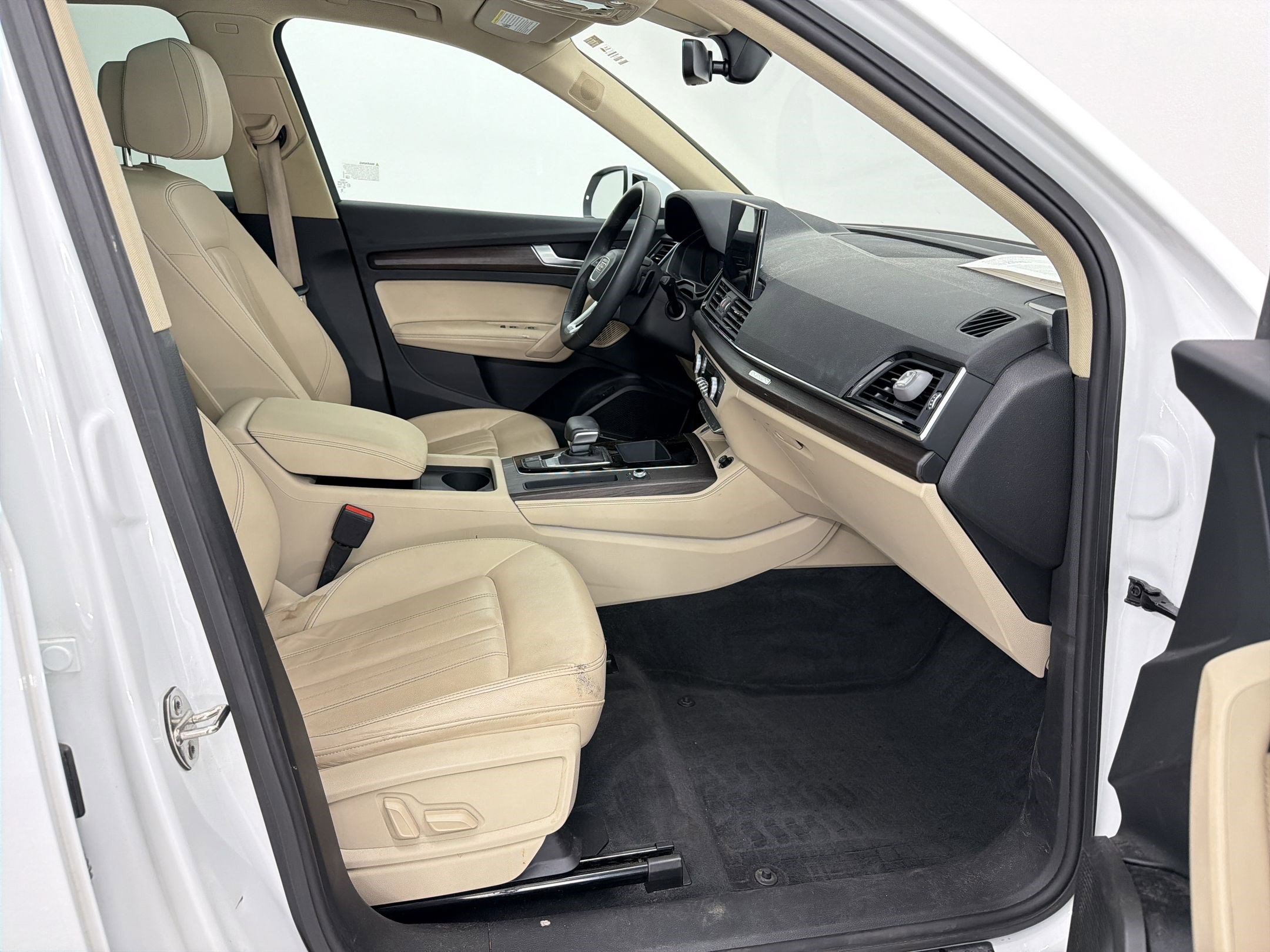 Used 2023 Audi Q5 2.0T Premium Plus w/ Premium Plus Package AWD/4WD image 25