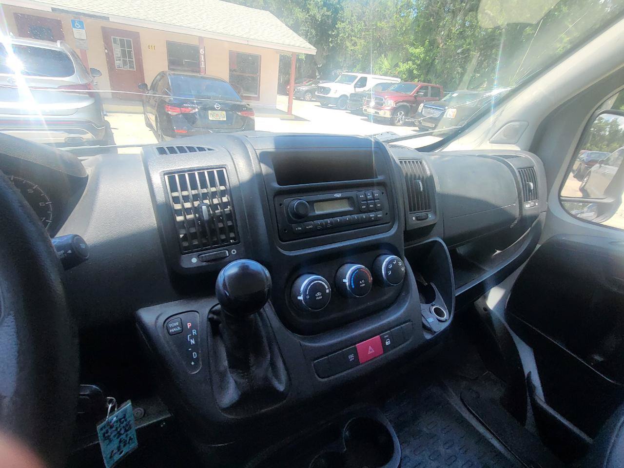 Used 2017 RAM ProMaster 2500 FWD image 30