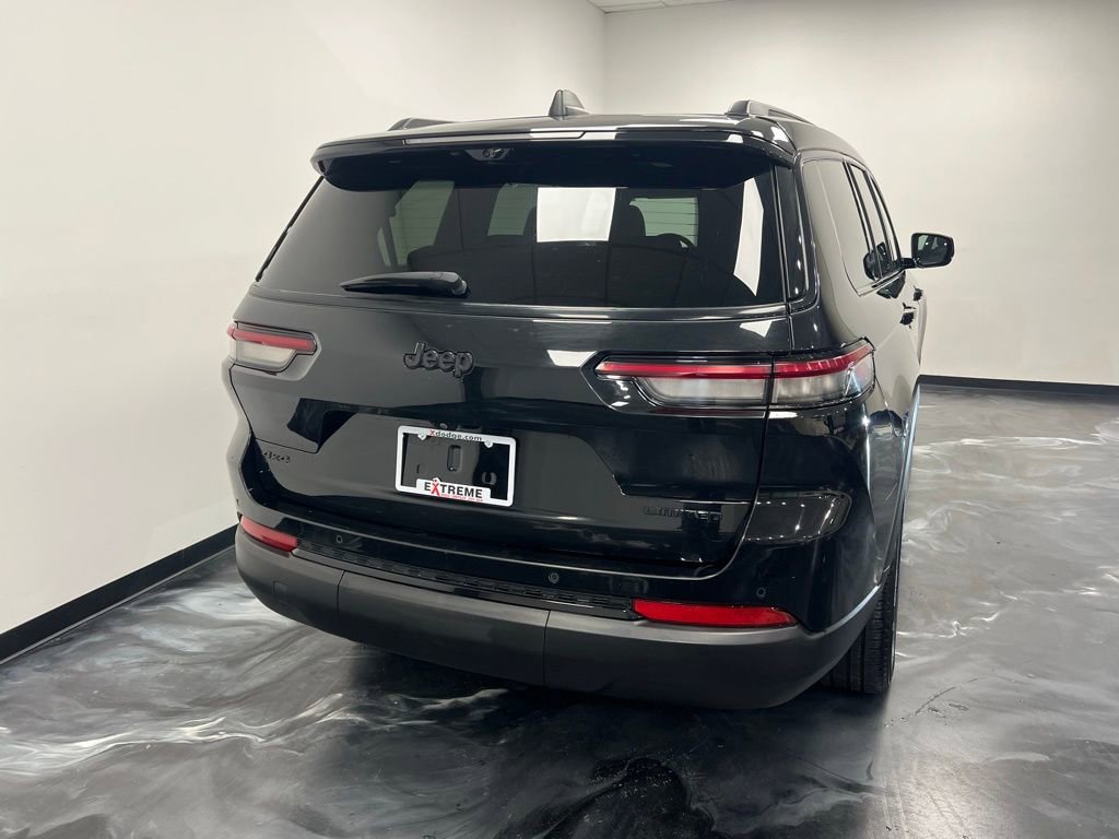 Used 2024 Jeep Grand Cherokee L Limited w/ Luxury Tech Group II image 7