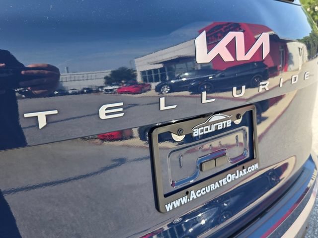 Used 2023 Kia Telluride EX FWD image 15