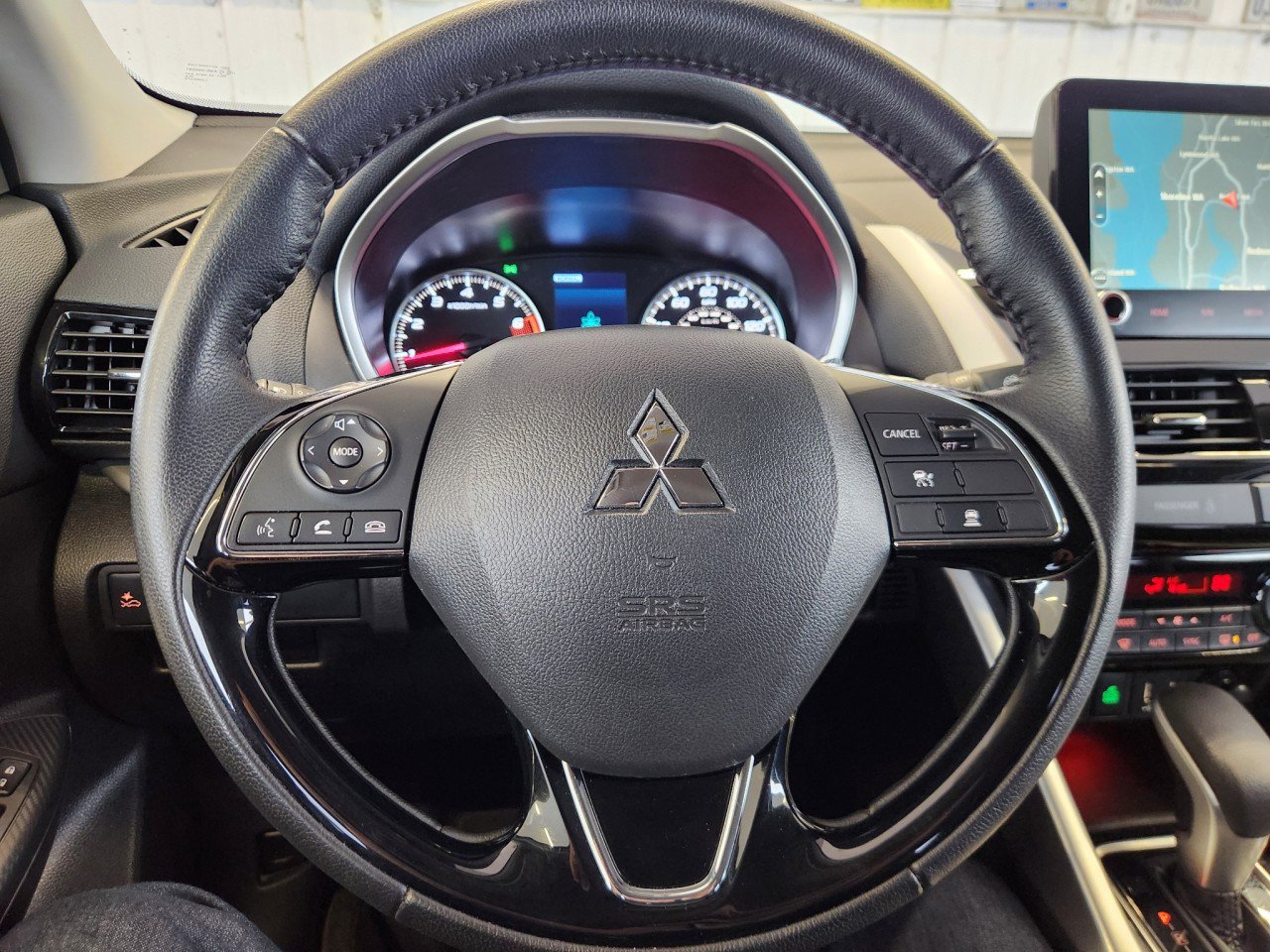 Used 2024 Mitsubishi Eclipse Cross SE image 20