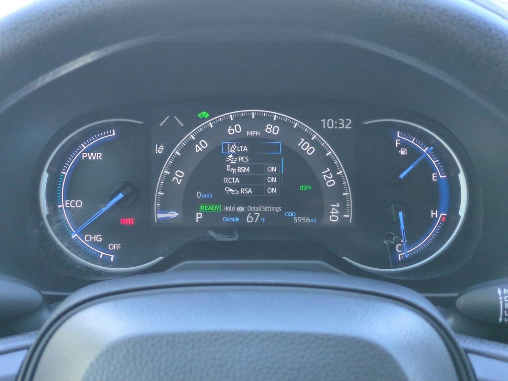 Used 2025 Toyota RAV4 XLE AWD/4WD image 20