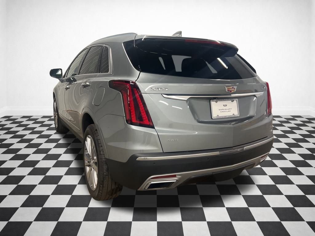 Used 2024 Cadillac XT5 Premium Luxury image 4