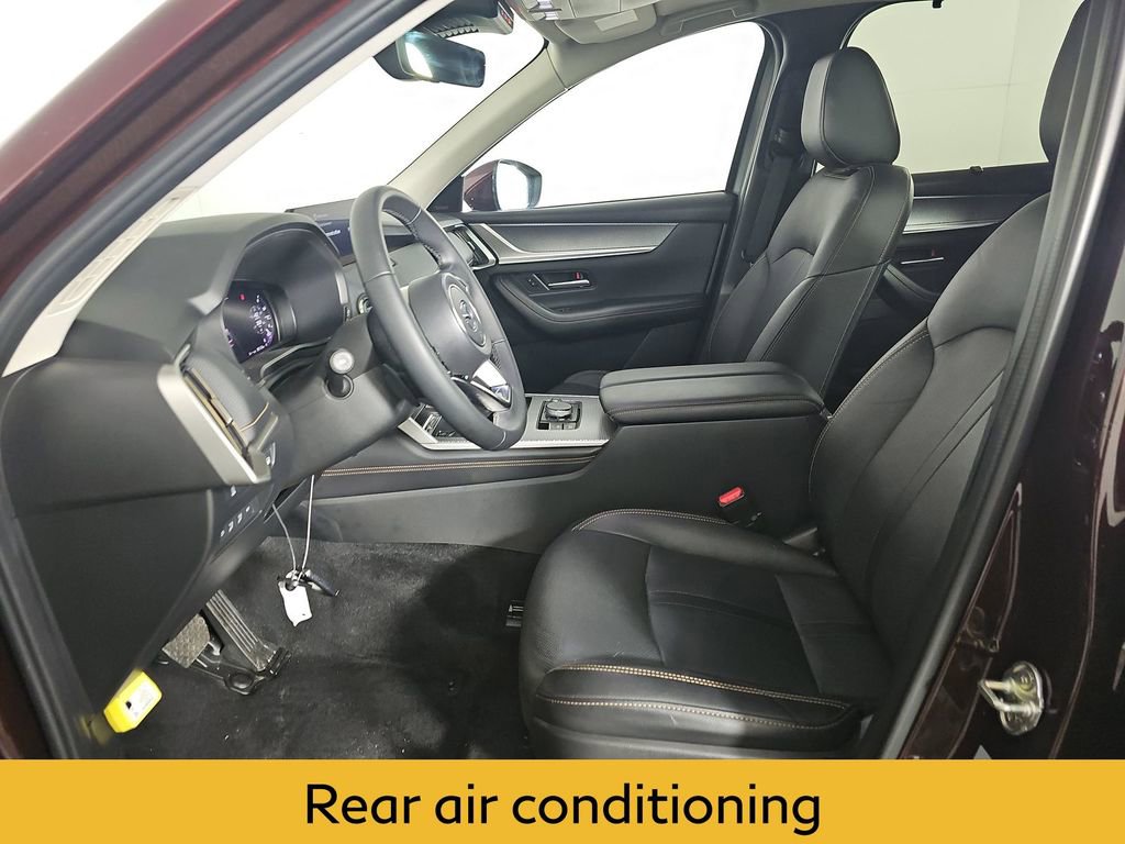 Used 2024 MAZDA CX-90 Plug-In Hybrid w/ Premium Pkg AWD/4WD image 5