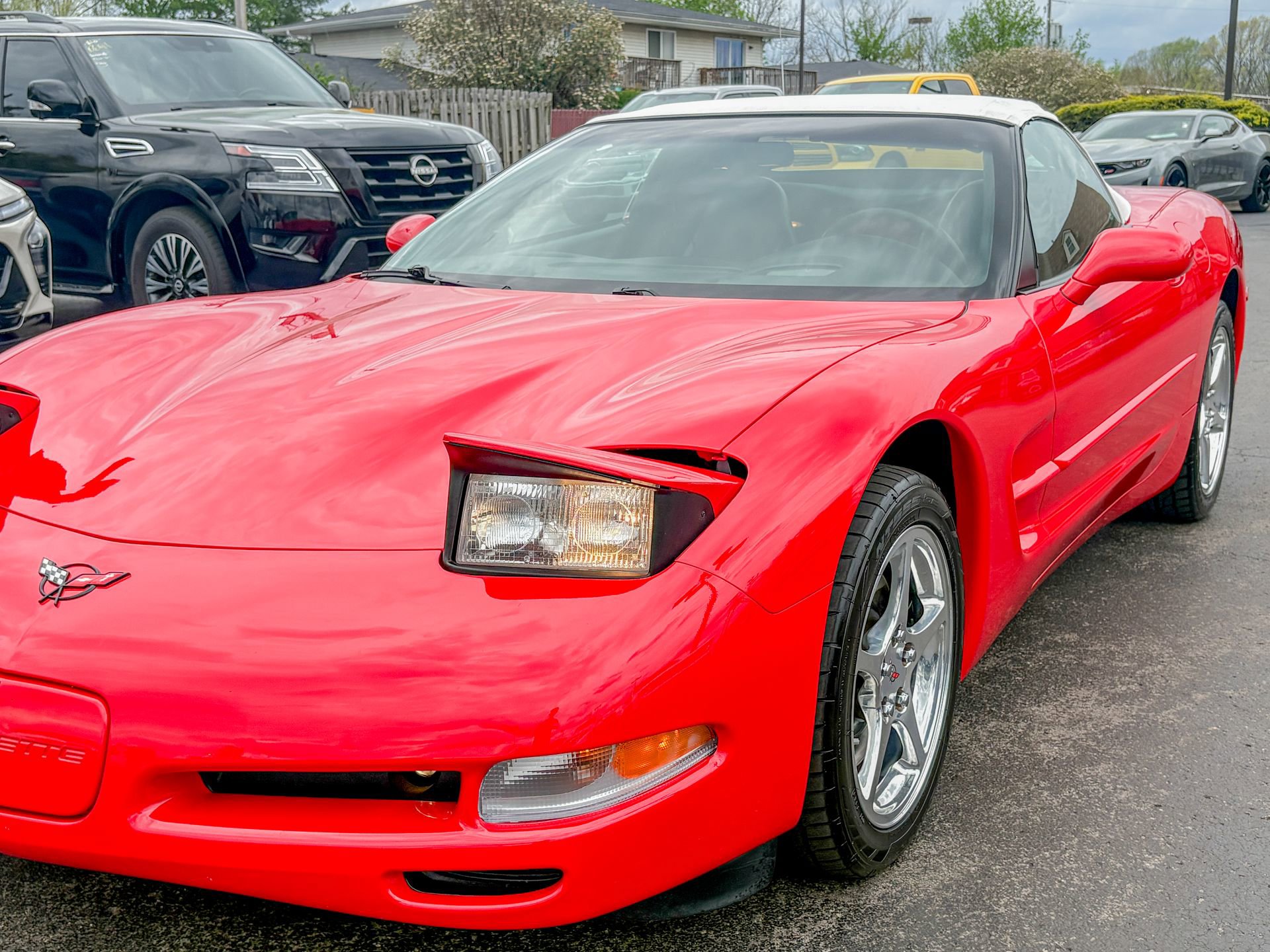 Used 2000 Chevrolet Corvette Convertible w/ Memory Pkg RWD image 13