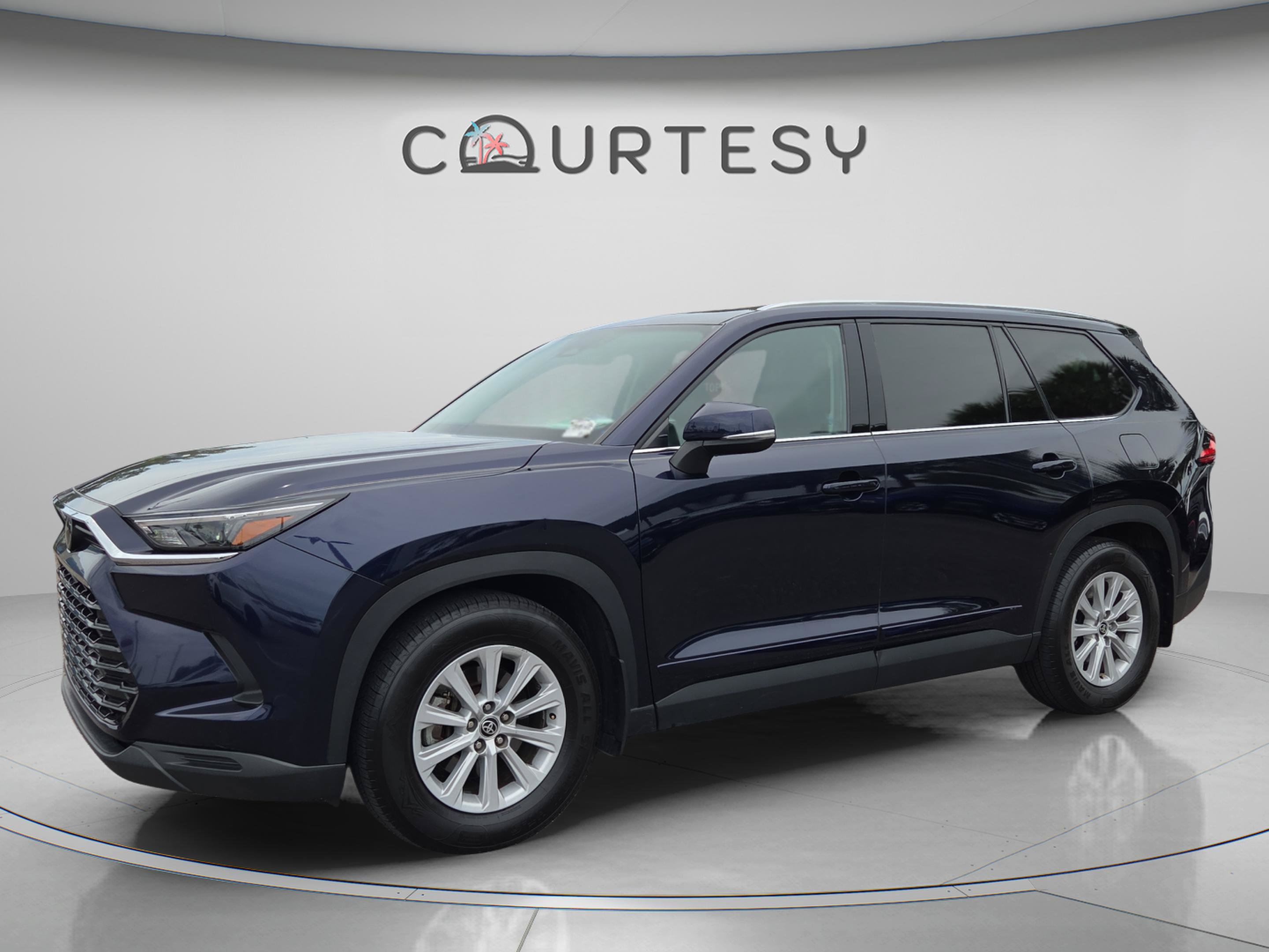 Certified 2024 Toyota Grand Highlander FWD image 1