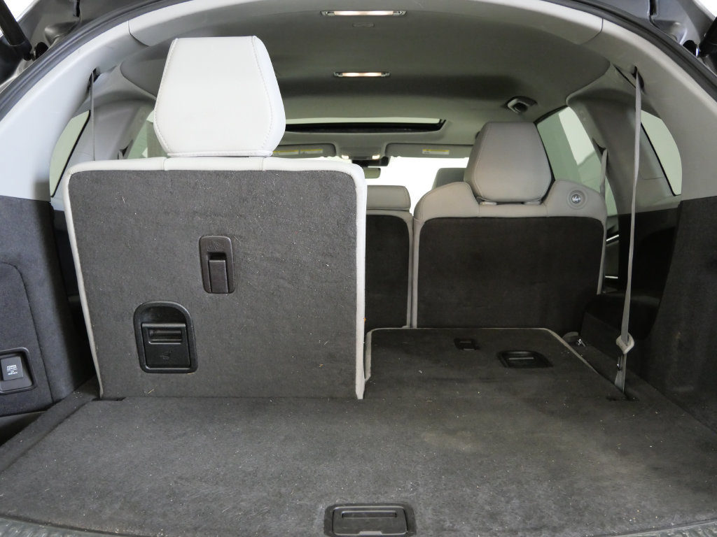 Used 2020 Acura MDX SH-AWD image 28