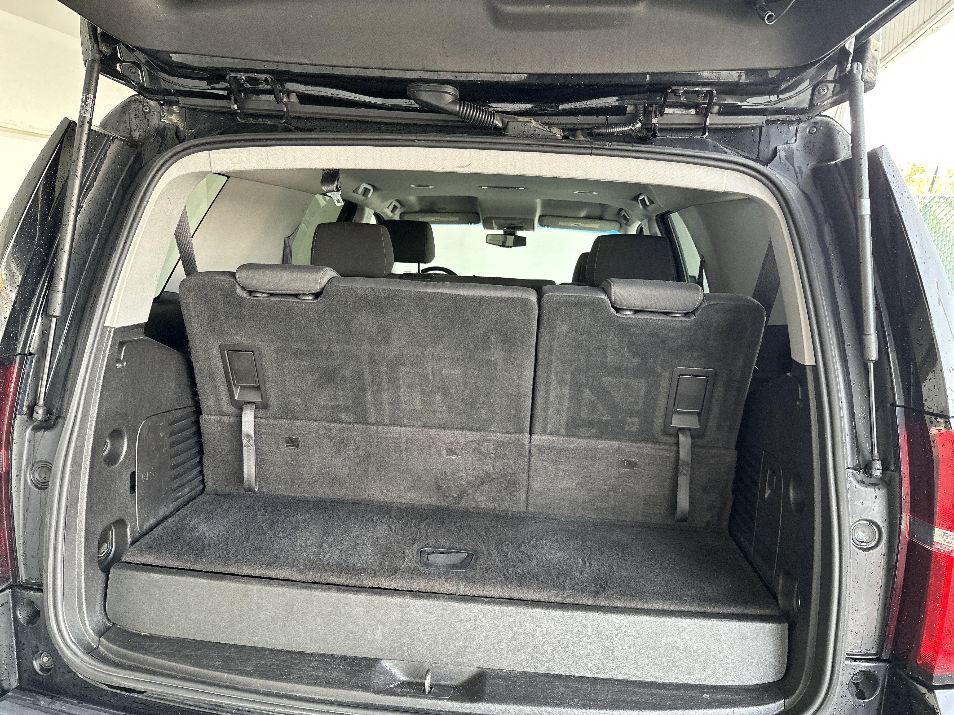 Used 2016 Chevrolet Tahoe LS image 30