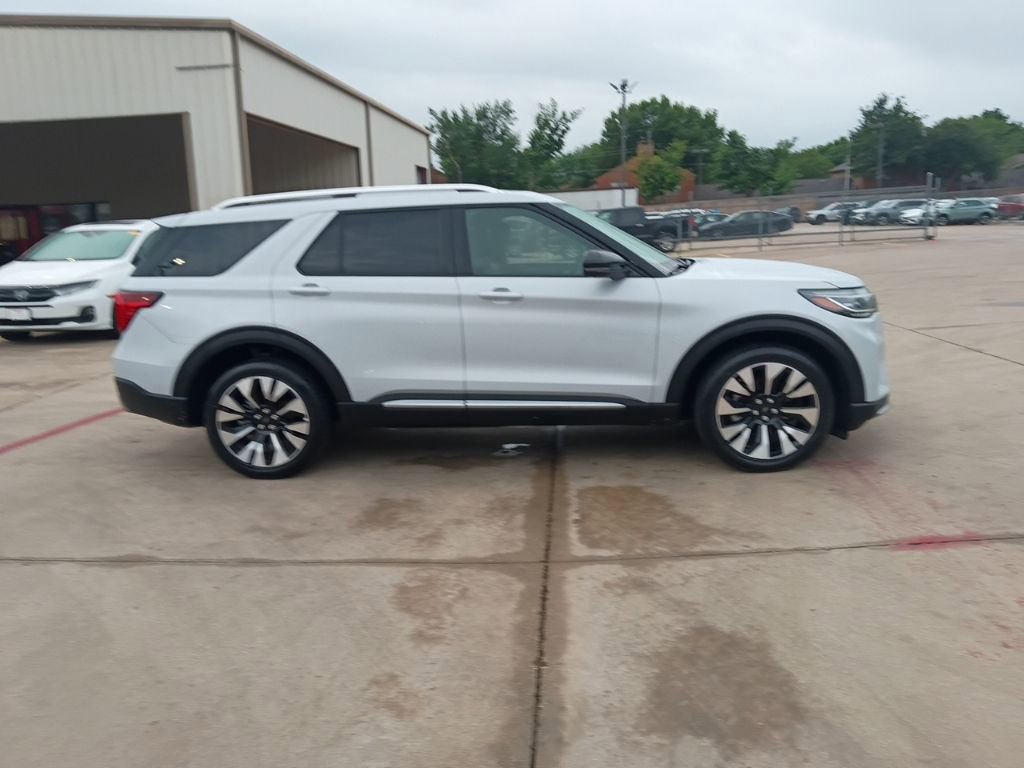 Used 2025 Ford Explorer Platinum w/ LUX Leather Package image 7