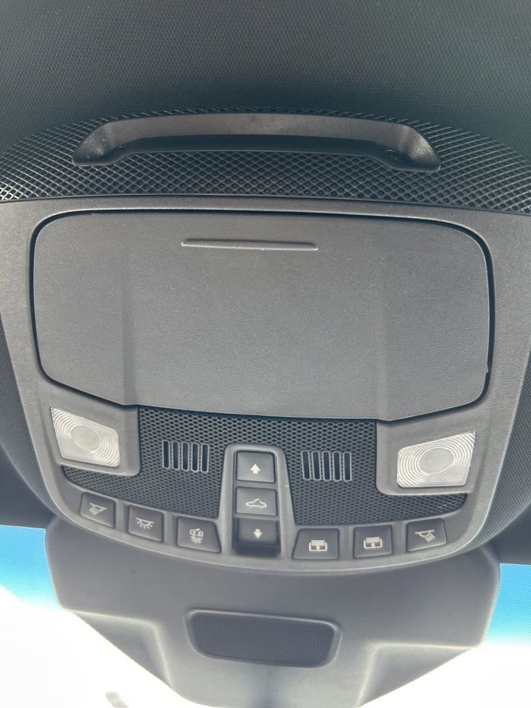 Used 2019 Lincoln Nautilus Select image 41