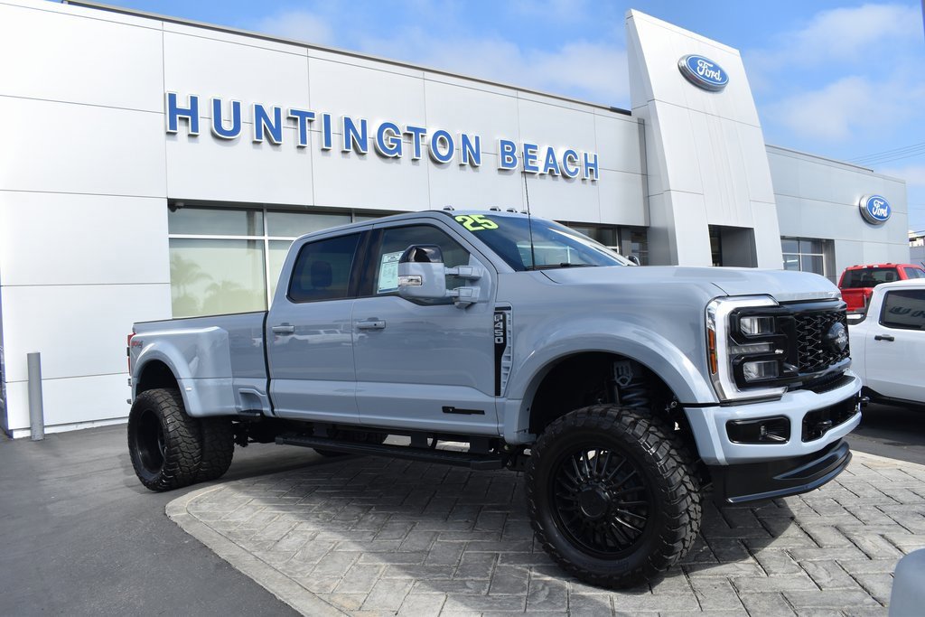 Used 2025 Ford F450 Lariat w/ FX4 Off-Road Package