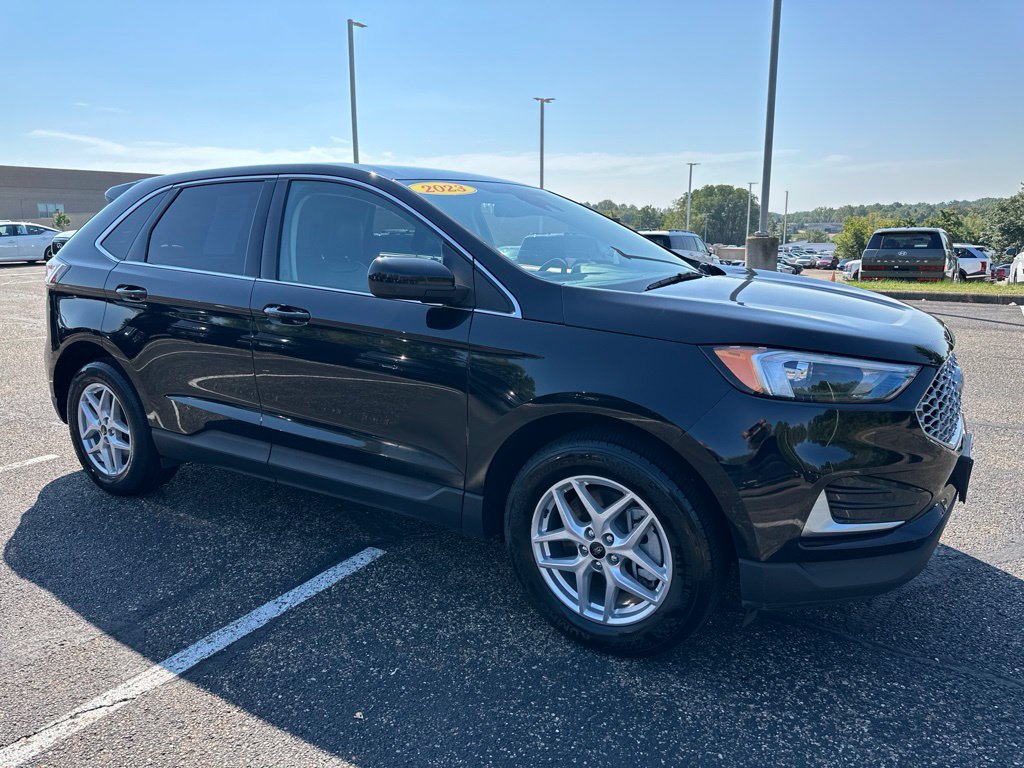 Used 2023 Ford Edge SEL AWD/4WD image 14