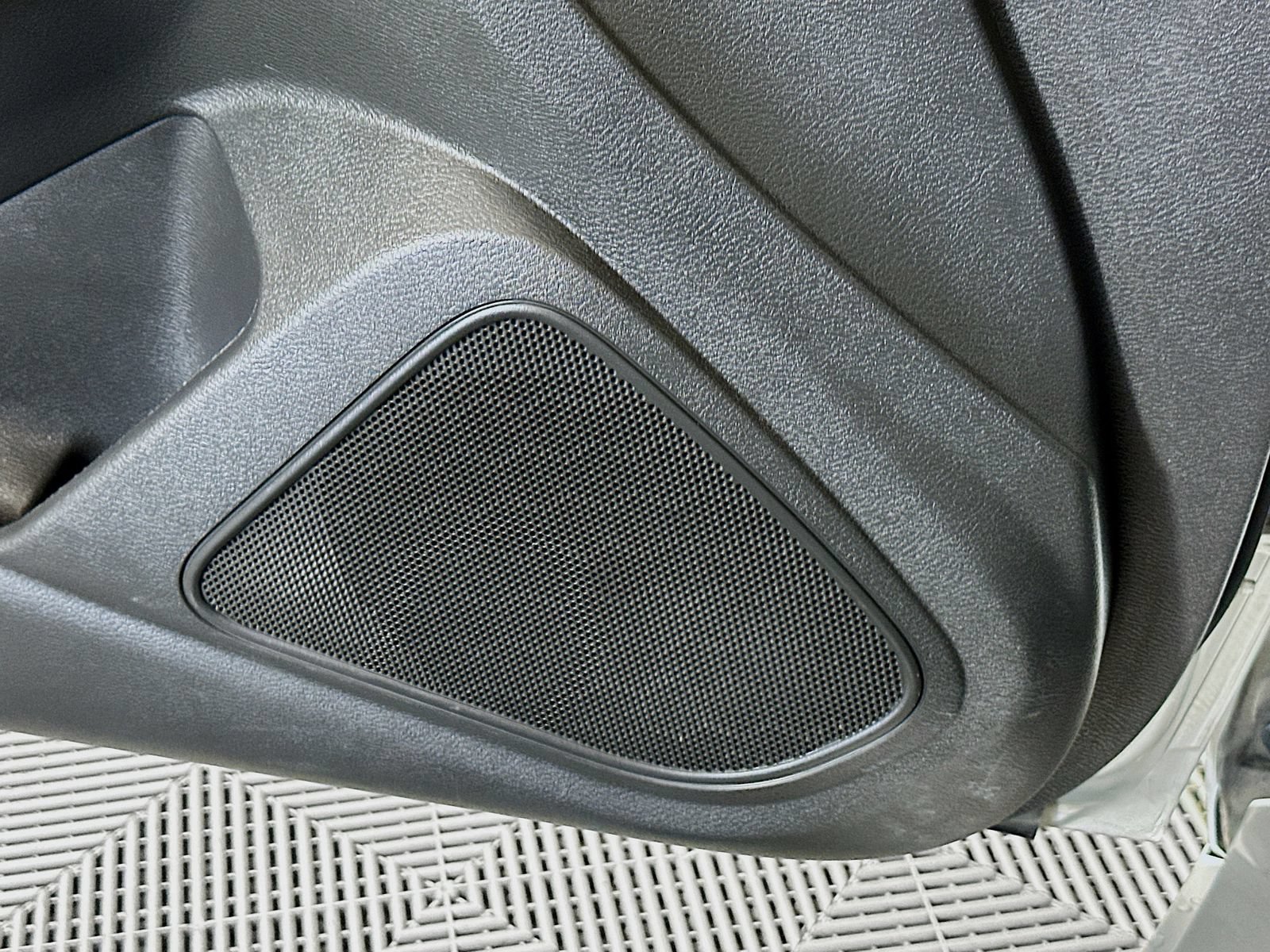 Used 2022 Nissan Maxima SV w/ Floor Mat Group FWD image 19