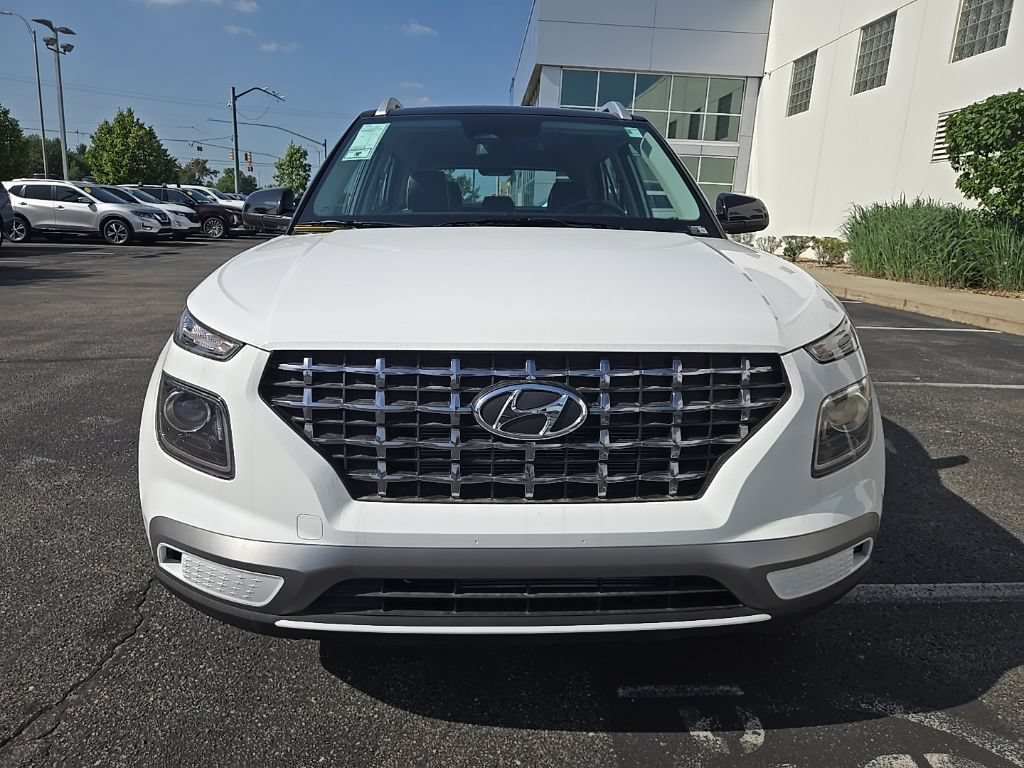 New 2026 Hyundai Venue SEL FWD image 15