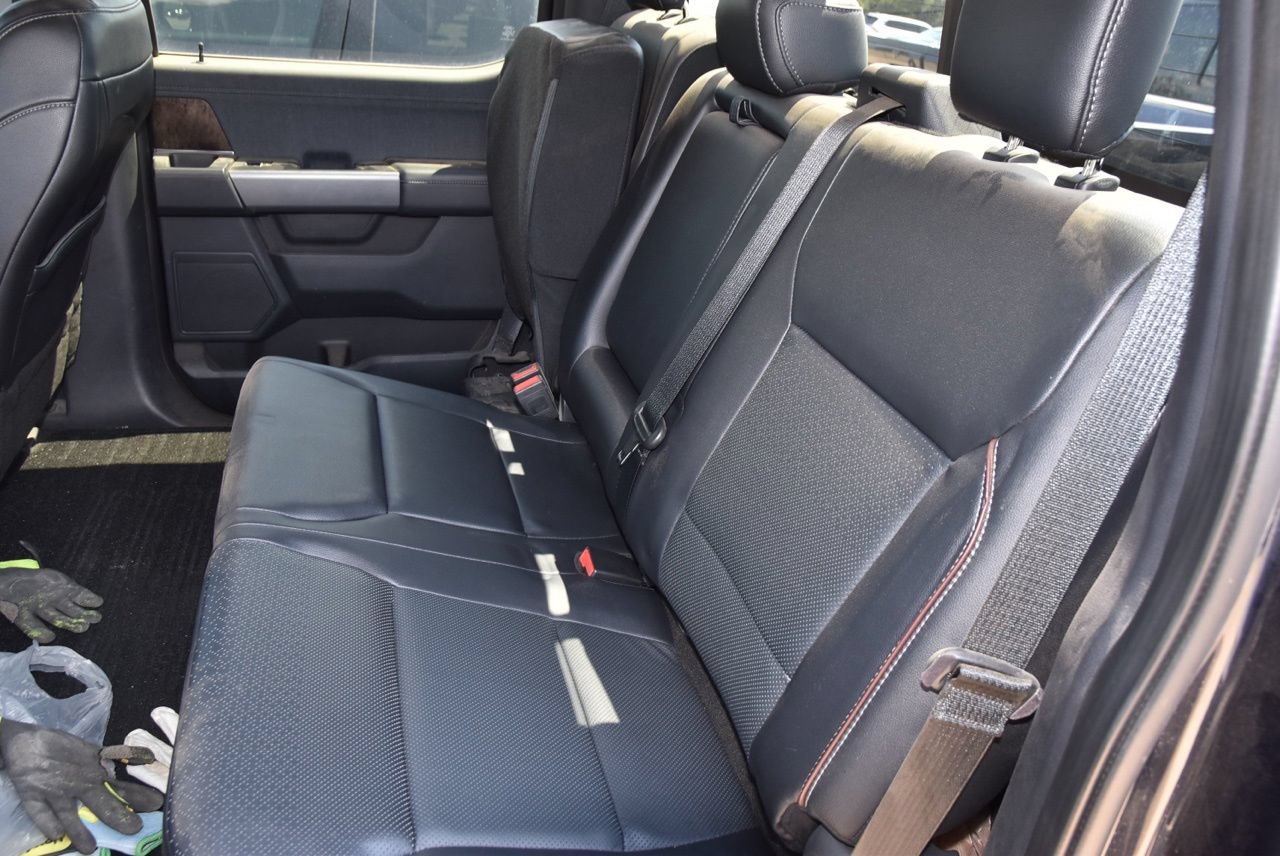 Used 2022 Ford F150 Lariat RWD image 11