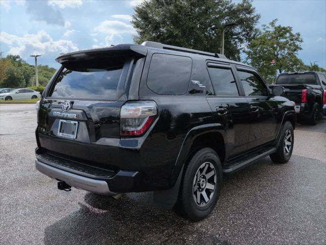 Certified 2024 Toyota 4Runner TRD Off-Road Premium w/ Moonroof Package AWD/4WD image 6