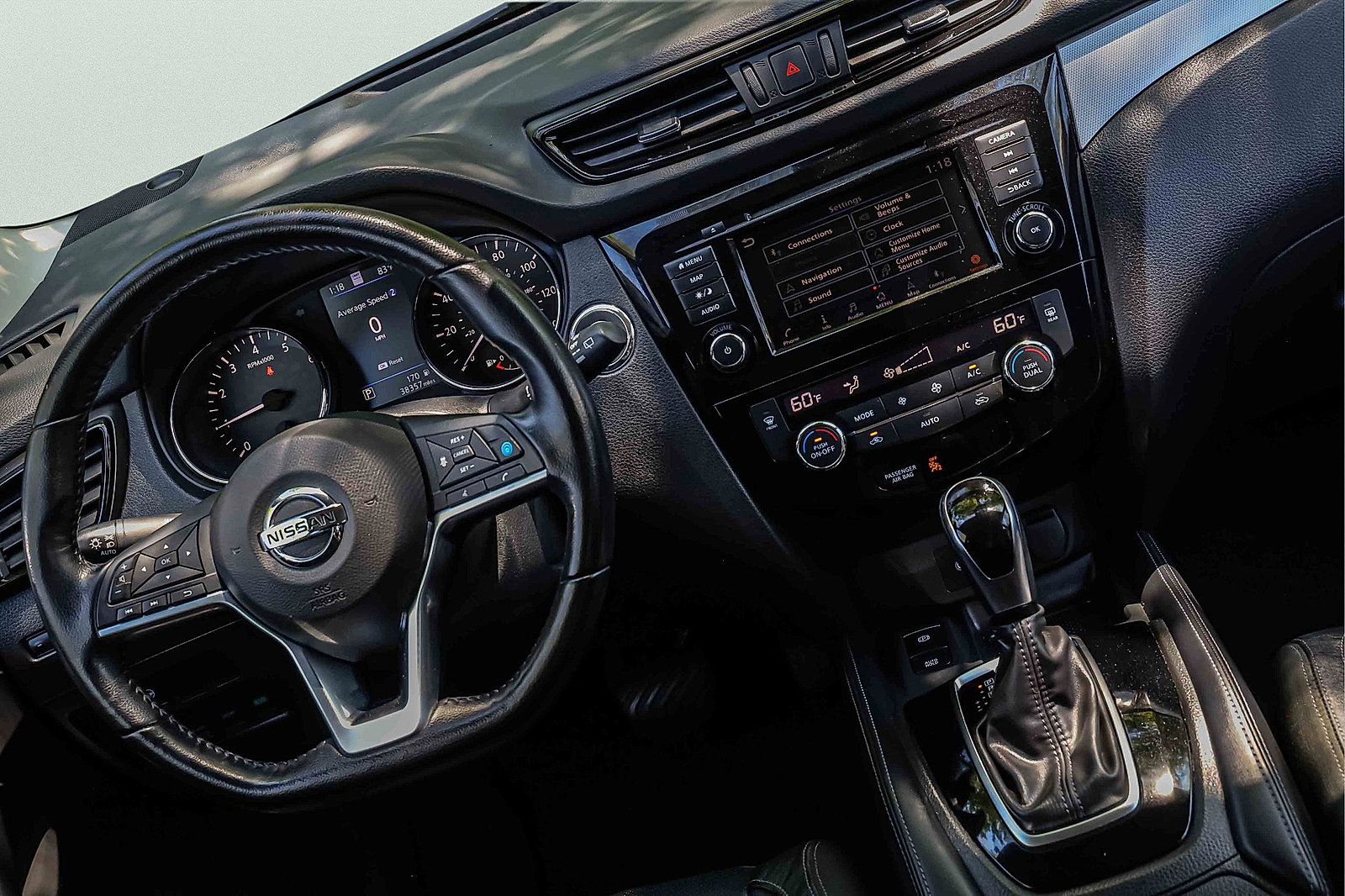 Used 2020 Nissan Rogue Sport SL AWD/4WD image 18