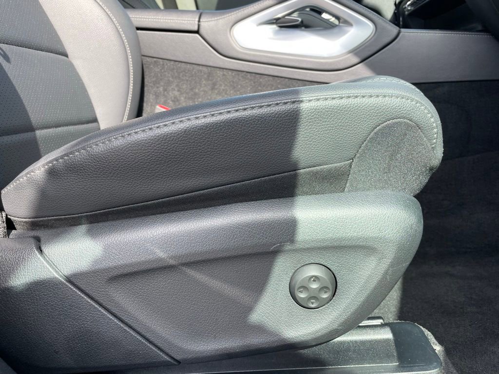 Used 2023 Mercedes-Benz GLE 450 4MATIC image 29
