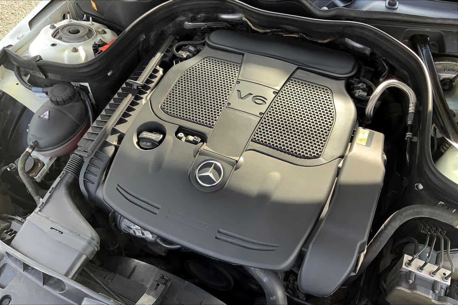 Used 2015 Mercedes-Benz E 350 Sedan image 32