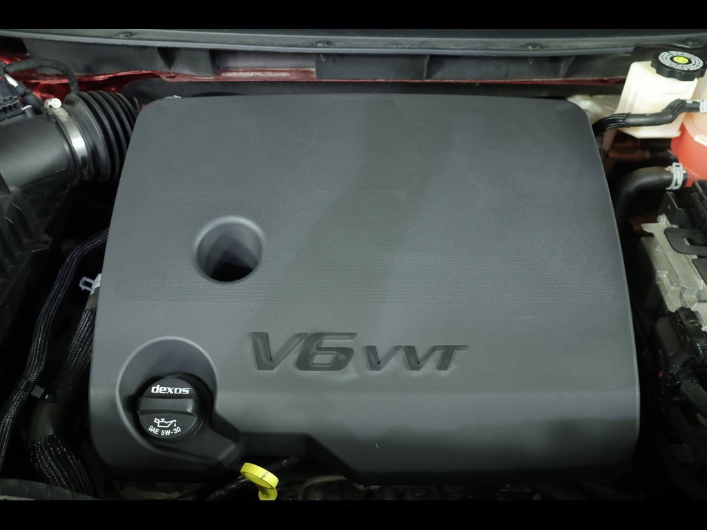 Used 2023 Chevrolet Traverse LT image 22