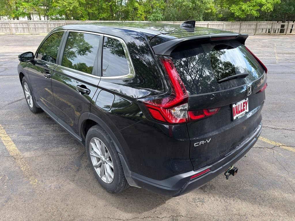 Used 2025 Honda CR-V EX image 9