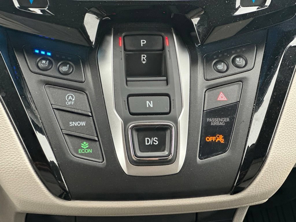 Used 2025 Honda Odyssey Elite image 26