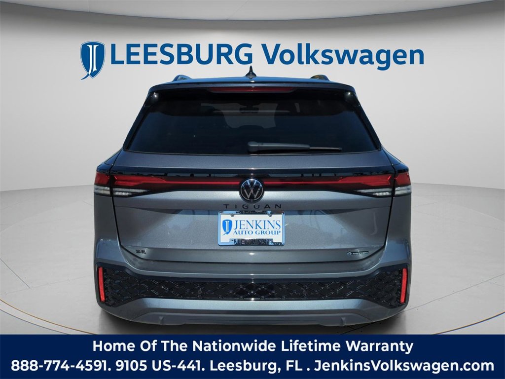 New 2026 Volkswagen Tiguan SE R-Line image 7