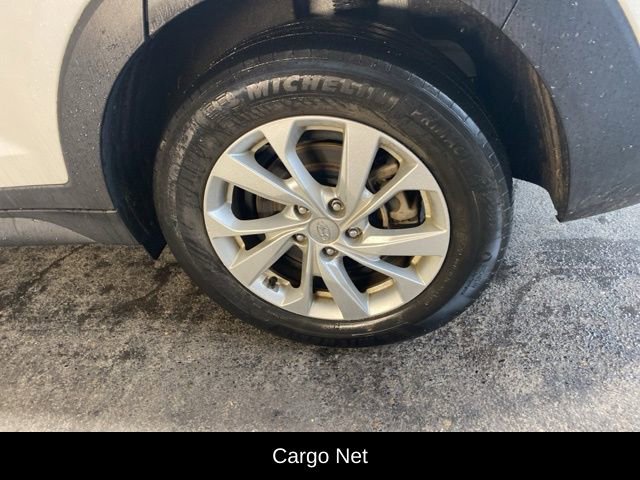 Used 2021 Hyundai Tucson SE w/ Cargo Package image 9