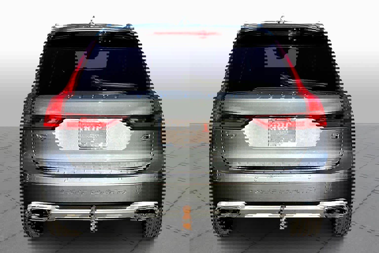 Used 2019 Volvo V90 T5 Cross Country w/ Protection Package Premier image 5