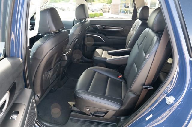 Used 2025 Kia Telluride S AWD/4WD image 30