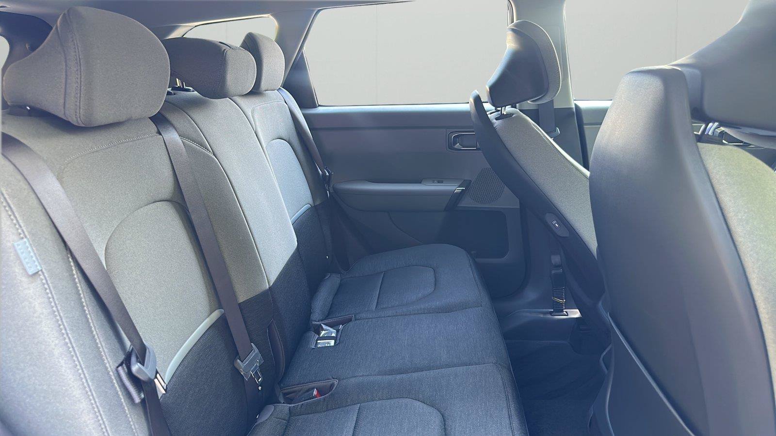 New 2027 Kia Seltos S FWD image 13