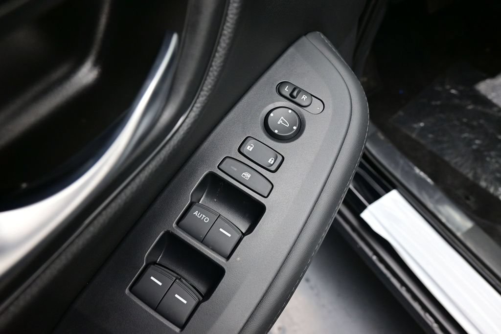 New 2027 Honda HR-V LX image 19