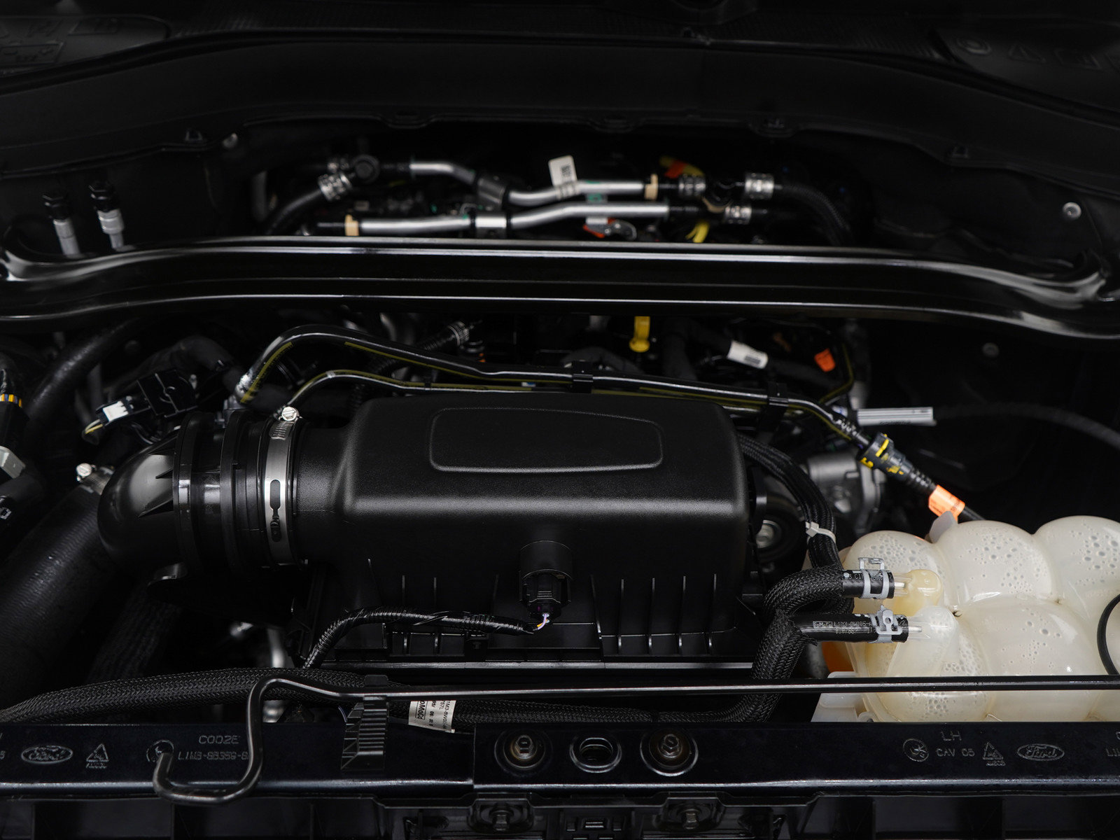 Used 2023 Ford Explorer Limited image 32