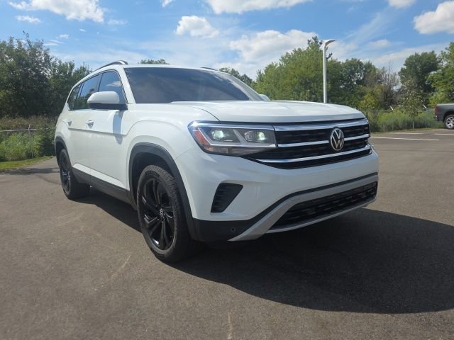 Used 2022 Volkswagen Atlas SE AWD/4WD image 1