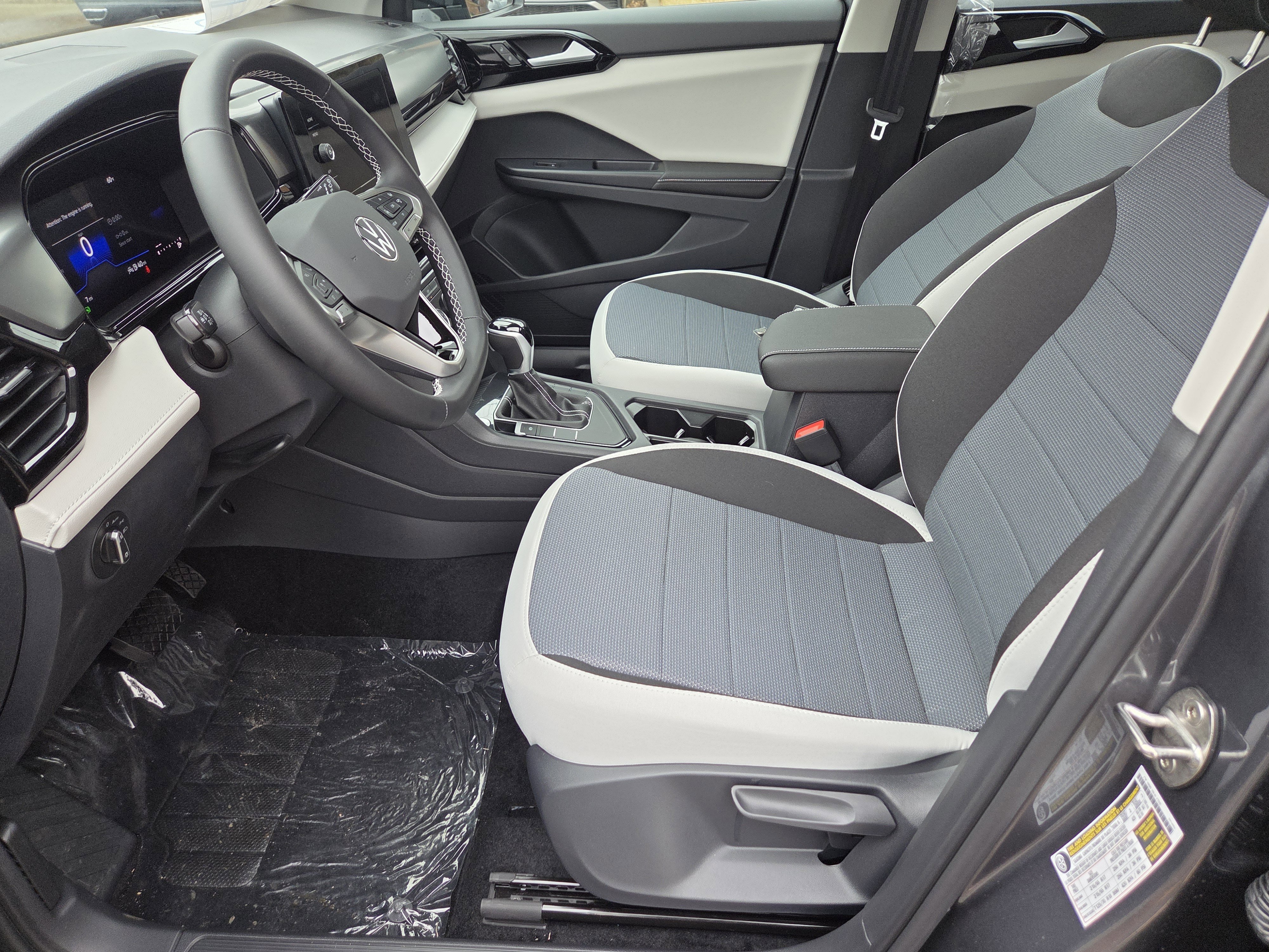 New 2026 Volkswagen Taos S image 5