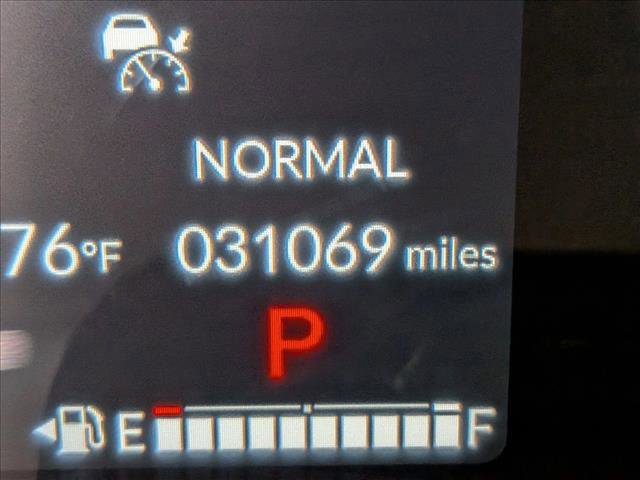 Used 2025 Honda CR-V EX-L image 11