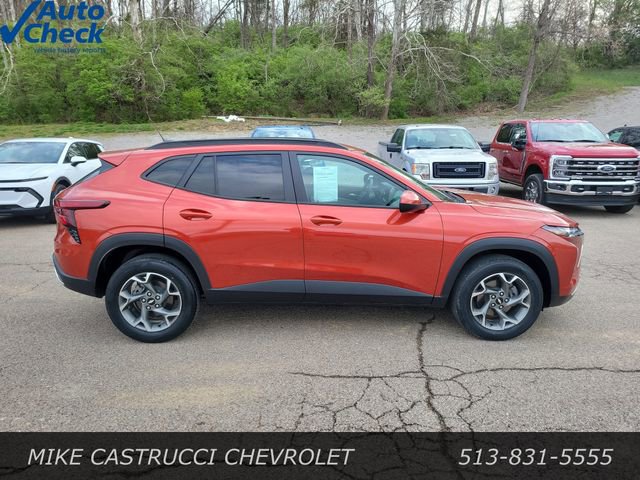 Used 2024 Chevrolet Trax LT image 6