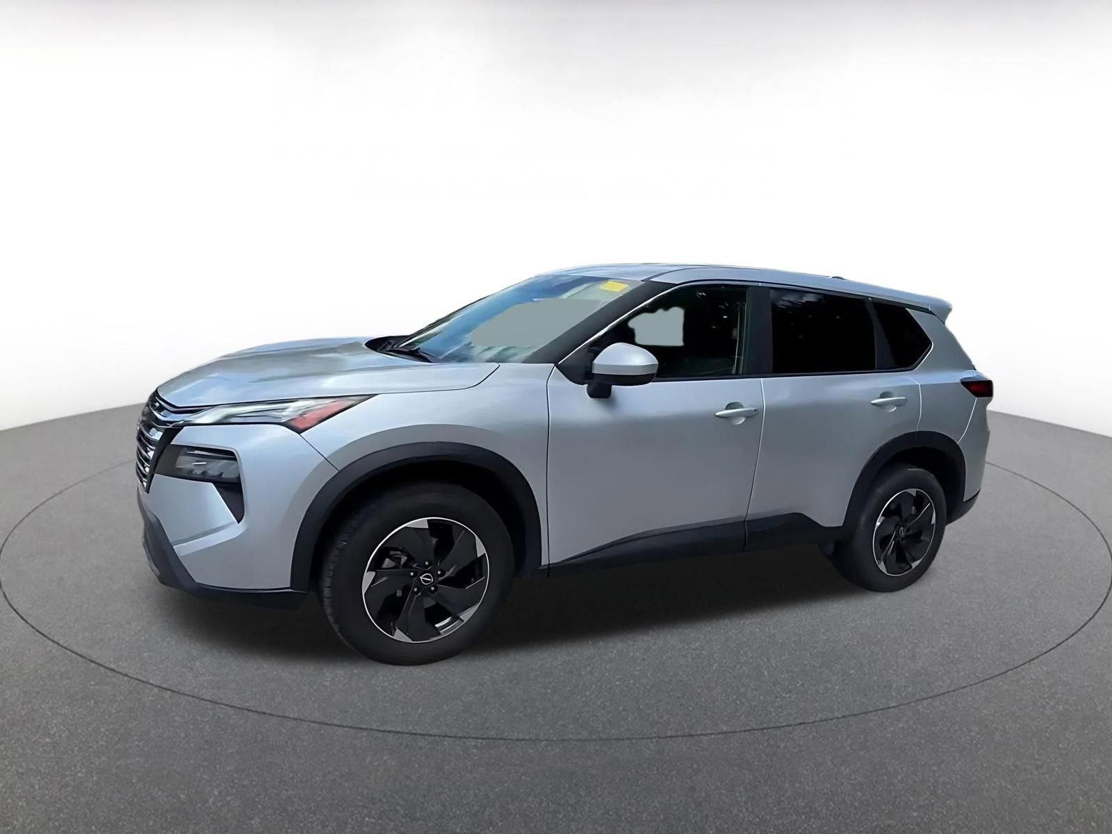 Used 2025 Nissan Rogue SV AWD/4WD image 8