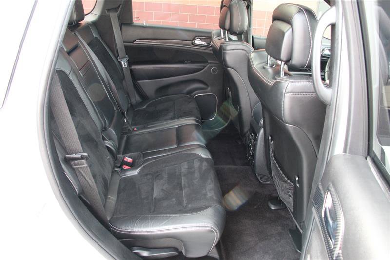 Used 2017 Jeep Grand Cherokee SRT image 15