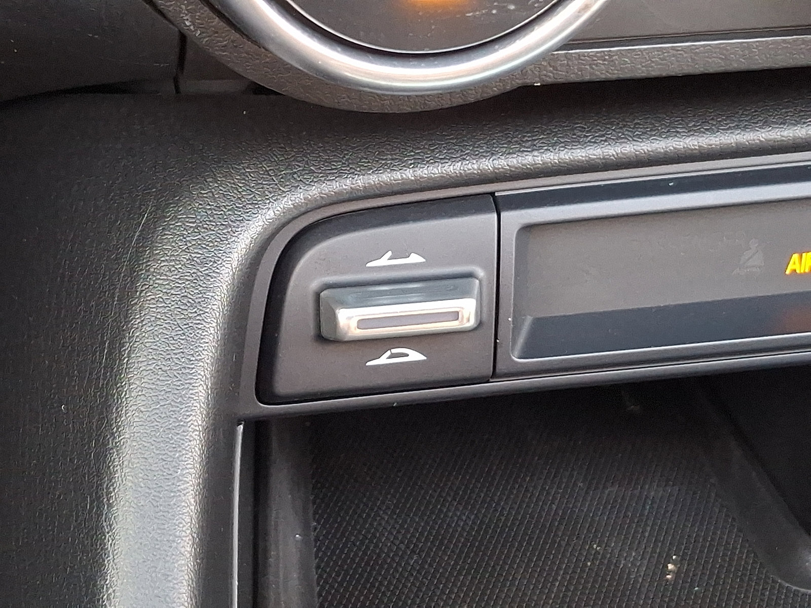 Used 2024 MAZDA MX-5 Miata RF Grand Touring w/ Weather Package image 23