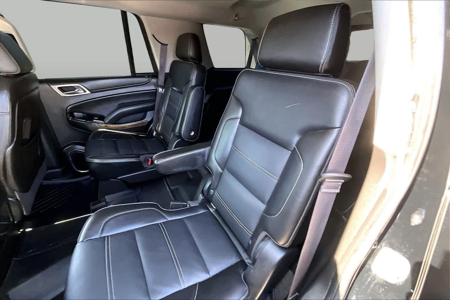 Used 2016 GMC Yukon Denali w/ Open Road Package AWD/4WD image 20